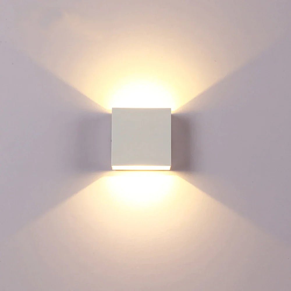 Modern Wireless Wall Lamp with Motion Sensor